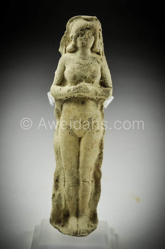 Inanna depicted on an ancient artifact