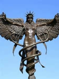 12h - flying goddess & alien giant Inanna / Columbia / Liberty