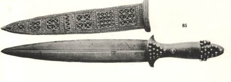 14e - gold dagger & sheath, Ur 2,450 B.C., these giant mixed-breed kings were found in Mesopotamia, but spread as the gods spread, all over the planet, kings & rulers such as Alexander the Great claimed to be mixed-breeds appointed to kingship by god himself, & so on with thousands of others