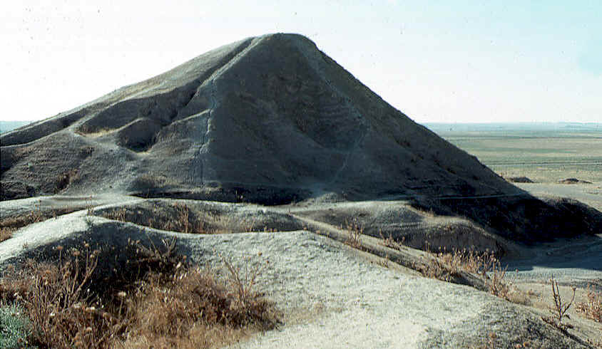 2b - Nimrud Tel, Ninurta's brick-built house in Nimrud, a tel is a mountain-looking phenomenon that once excavated, hundreds of ancient artefacts are produce from a lost civilization
