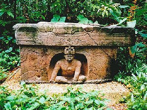 2f - carving of an Olmec artefact, Ningishzidda's 1st civilization established in the Yucatan