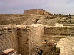 3ea - Nannar's Ur, city-state capitol of Mesopotamia, temple view from the city far below, Nannar stated his needs to the high-priest who immediately saw to them, if he had a directive, he gave it to the kings to execute, the kings passed the decree on to the people
