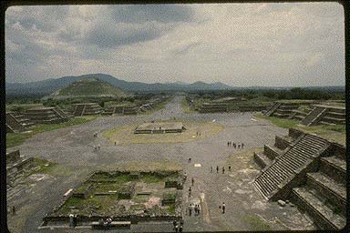 46 - Mayan Pyramids Sun (Sun god Utu), & the Moon (Moon god Nannar)