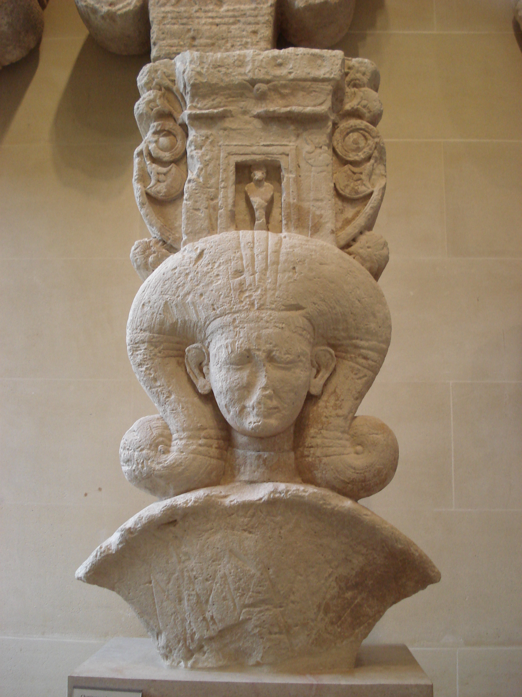 2a - Phoenician artifact of goddess Hathor, statue in the Louvre