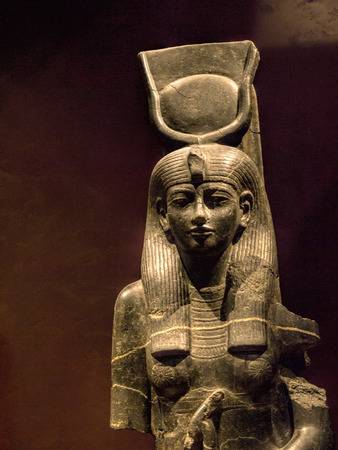 4 - beautiful young goddess Hathor - Ninhursag, beloved of Enki - Ptah