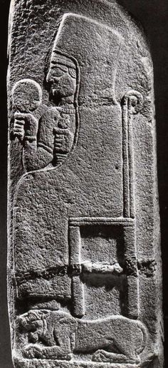 4d - Kug-Bau or Kubaba, as if Inanna with the lion