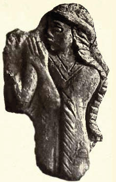 1m - young goddess Ninsun with her hair down, espoused Uruk's 3rd king reigning 1,200 years, King Lugalbanda