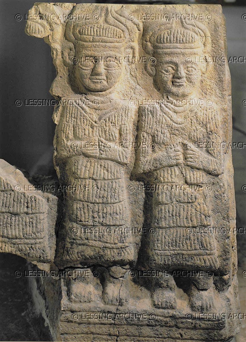 1b - young twins Utu & Inanna, children of Nannar & Ningal