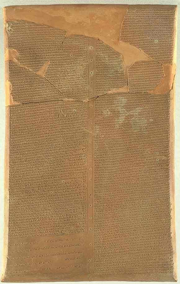 19k - Sargon II, text record of 8th Cent. Campaign, wars demanded of kings by the gods
