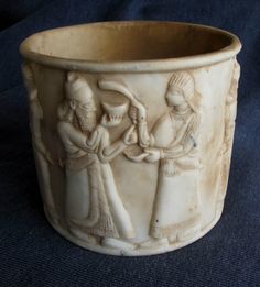 21d - Ashurbanipal II vessel