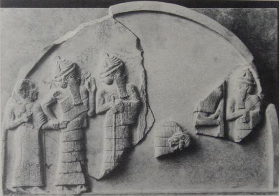 72 - 2/3rds divine Gudea, Ningishzidda with horned serpents, Ningishzidda's younger brother Dumuzi, & damaged Enki seated