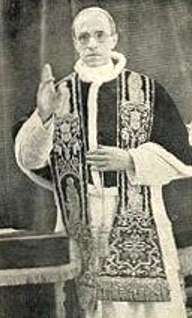 97 - Pope Pius XXII wearing Nibiru symbols