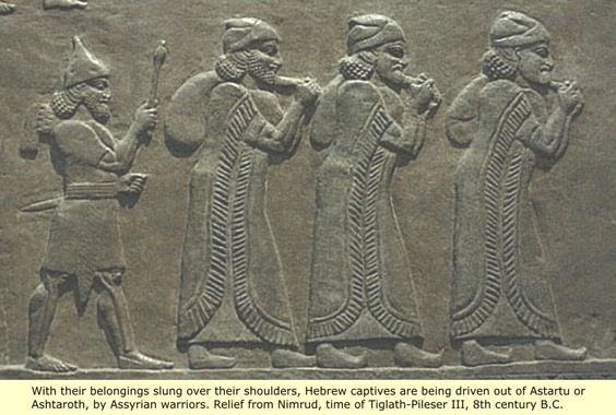 18l - Tiglath-pileser III drives out the Hebrews