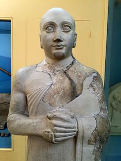 8t - Gudea, the beloved semi-divine high-priest of Lagash, favored by the gods