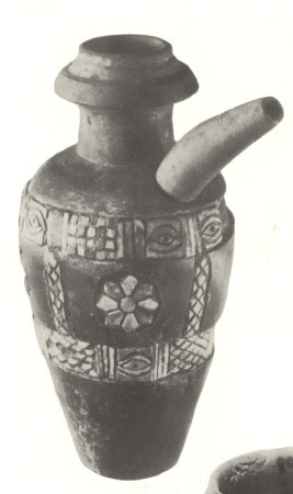 Sumerian ewer, black stone