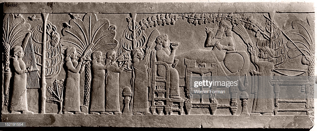 28 - musicians entertain King Ashurbanipal