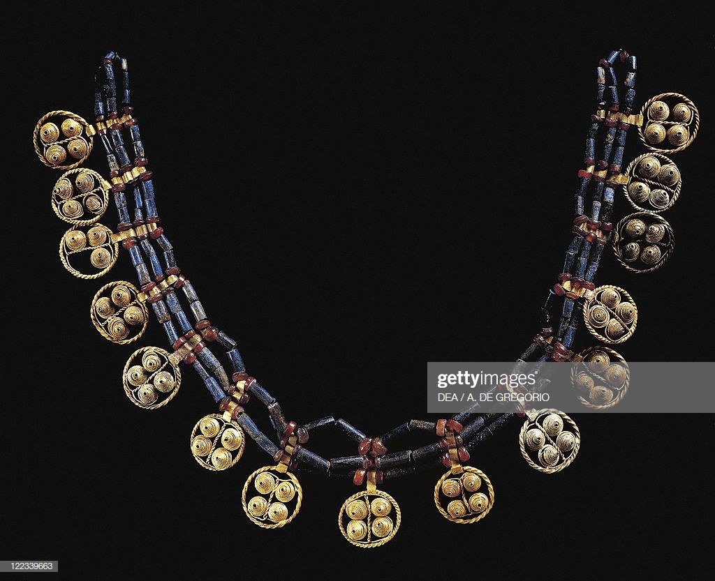4c - gold & lapis lazuli necklace from days long forgotten