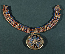4d - carefully crafted ancient necklace