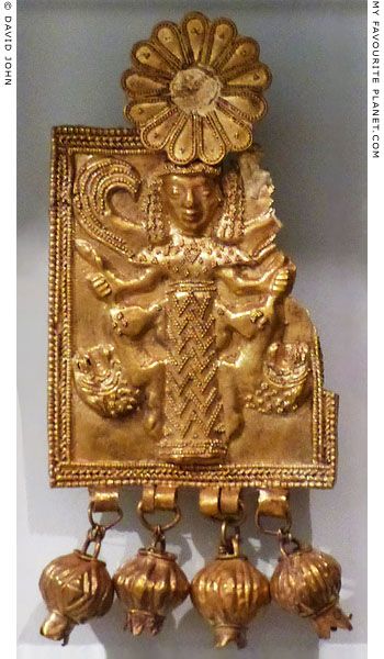 5cb - Inanna golden jewelry