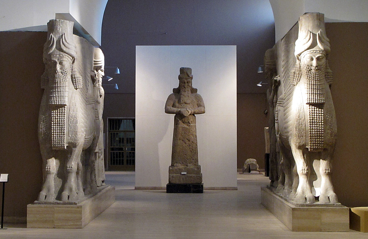 1l - giant god Nabu unearthed by archaeologists in Nimrud