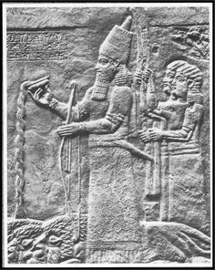 8ab - giant Assyrian King Ashurbanipal