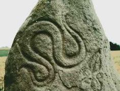 65 - Ninhursag implied by the umbilical chord cutter symbol, mother of the black-headed